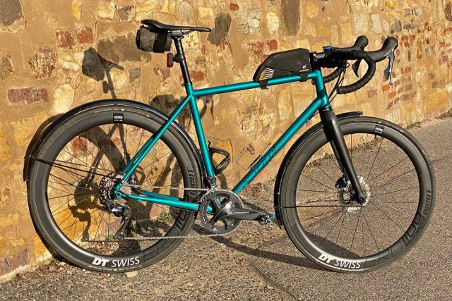 Ride-Sour-Clueless-all-road-bike_affordable-modern-steel-disc-brake-adaptable-endurance-all-road-bike_complete